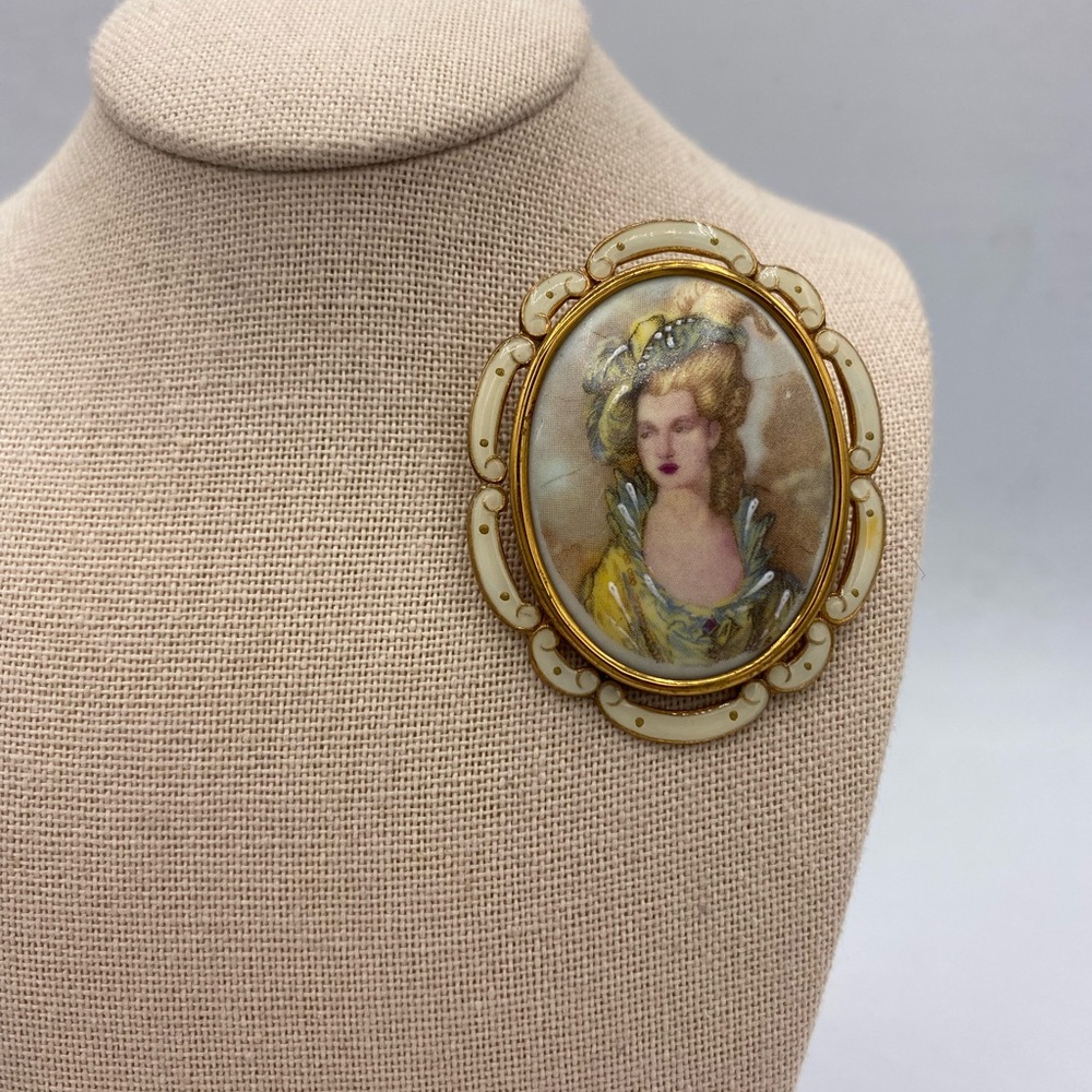 Antique Thomas L Mott Hand Enameled Painted Lady Brooch Pendant 1930 Cameo - Picture 2 of 8